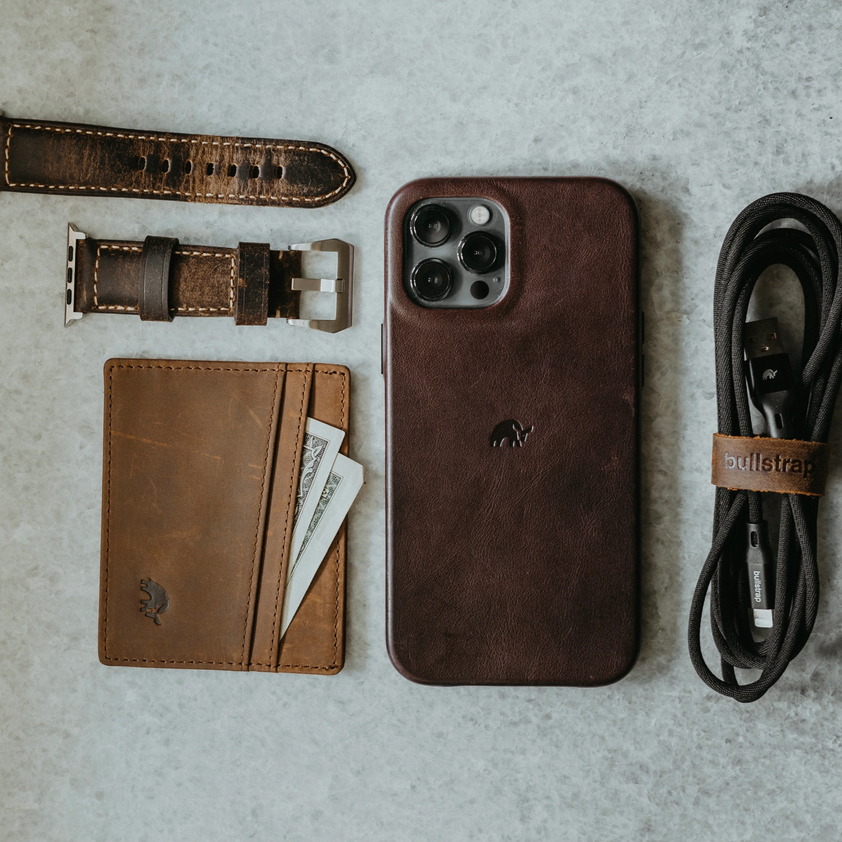 The Card Holder - Terra - Image 6