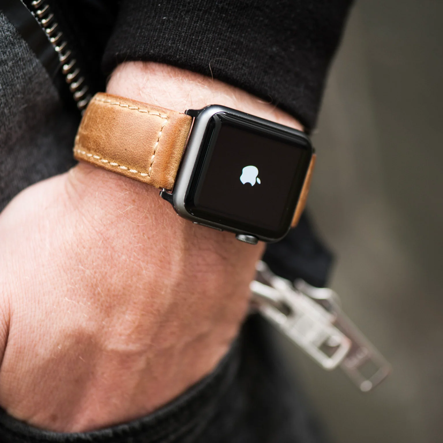 Leather Apple Watch Strap - Classic - Image 5