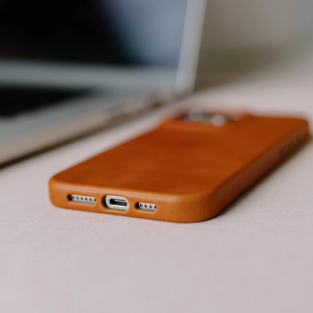 FINAL SALE The Contemporary Case - SIENNA - Image 9