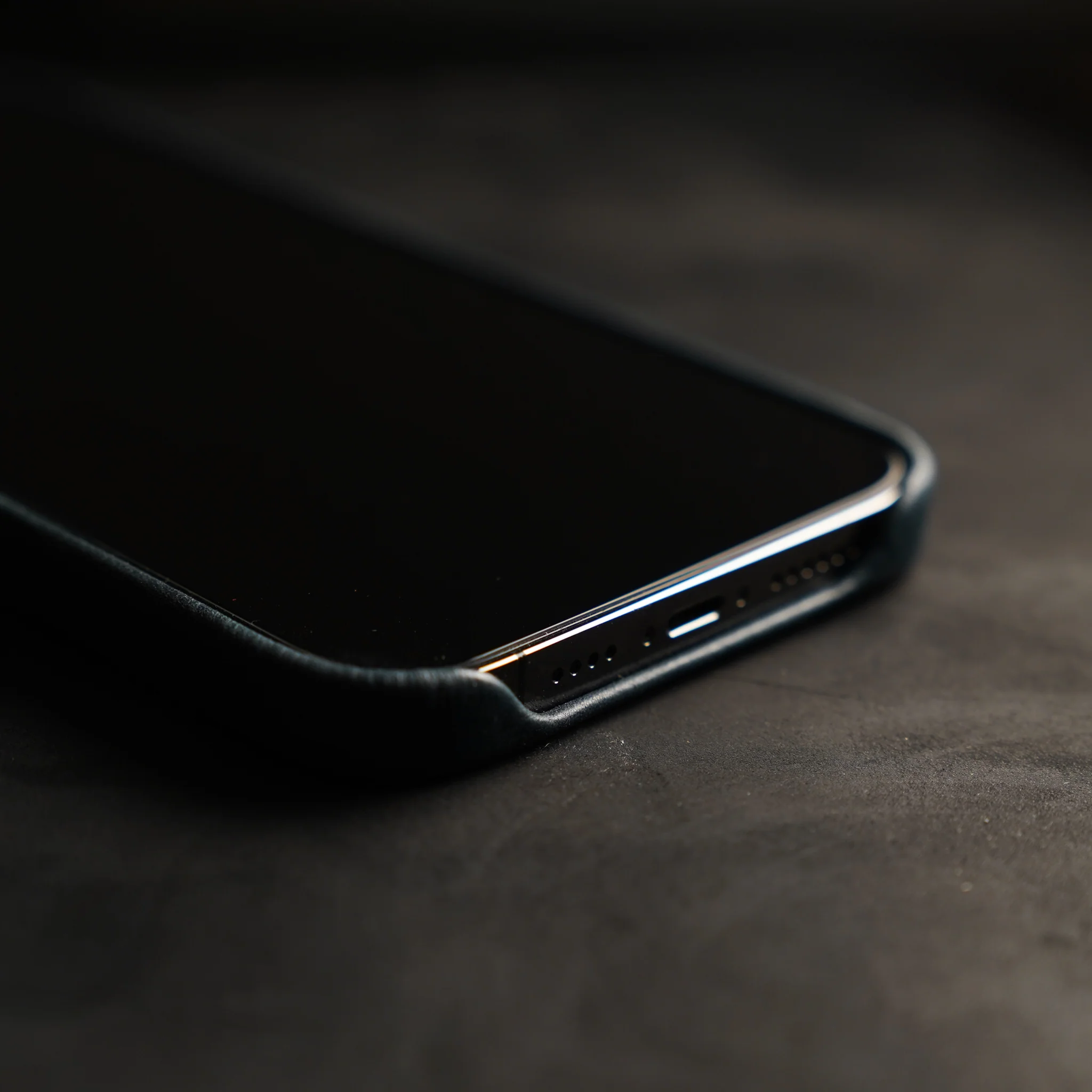 FINAL SALE The Minimalist Case - OCEAN - Image 19