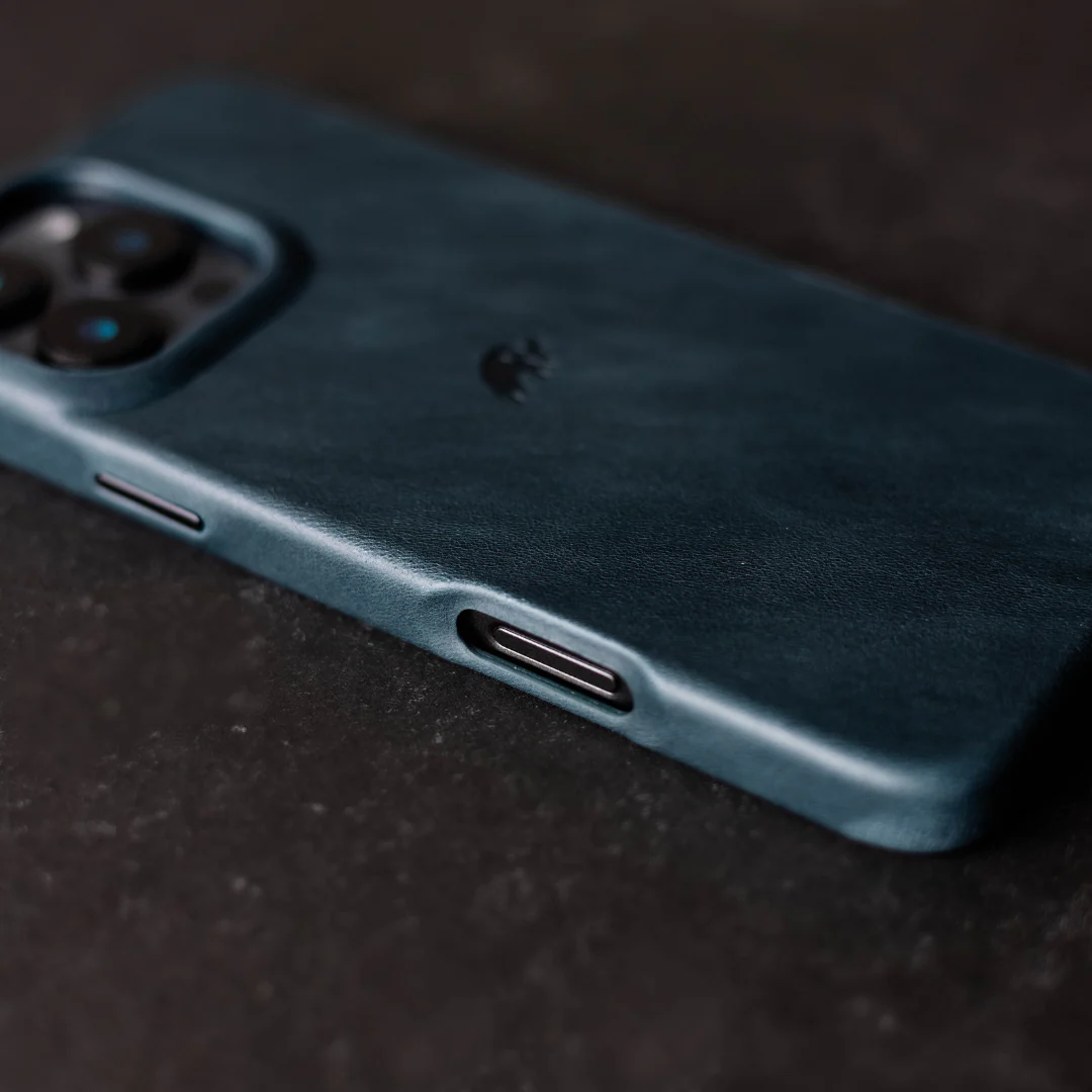 FINAL SALE The Minimalist Case - OCEAN - Image 29