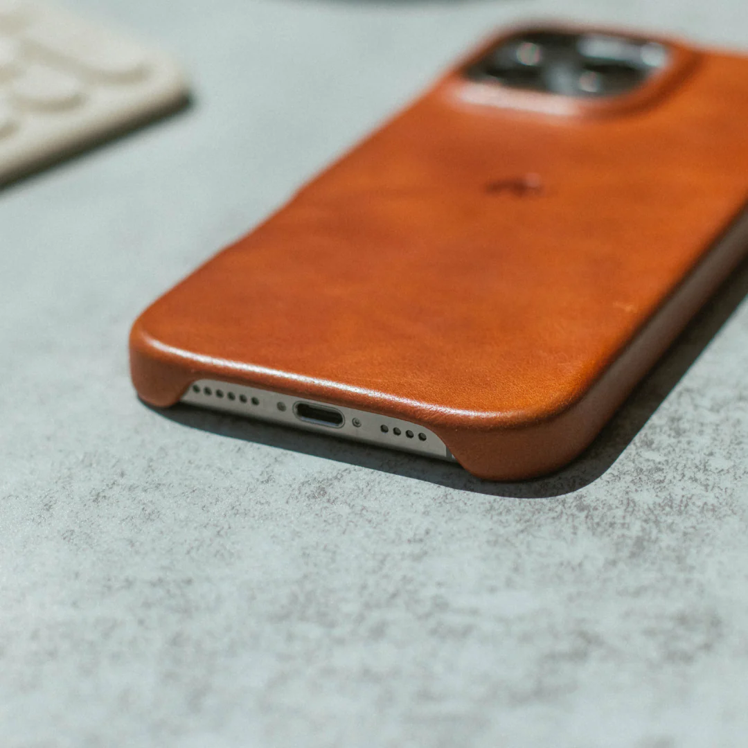 FINAL SALE The Minimalist Case - SIENNA - Image 5