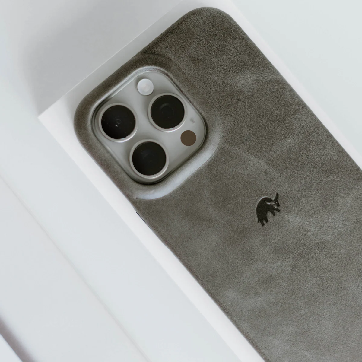FINAL SALE The Minimalist Case - SLATE - Image 7