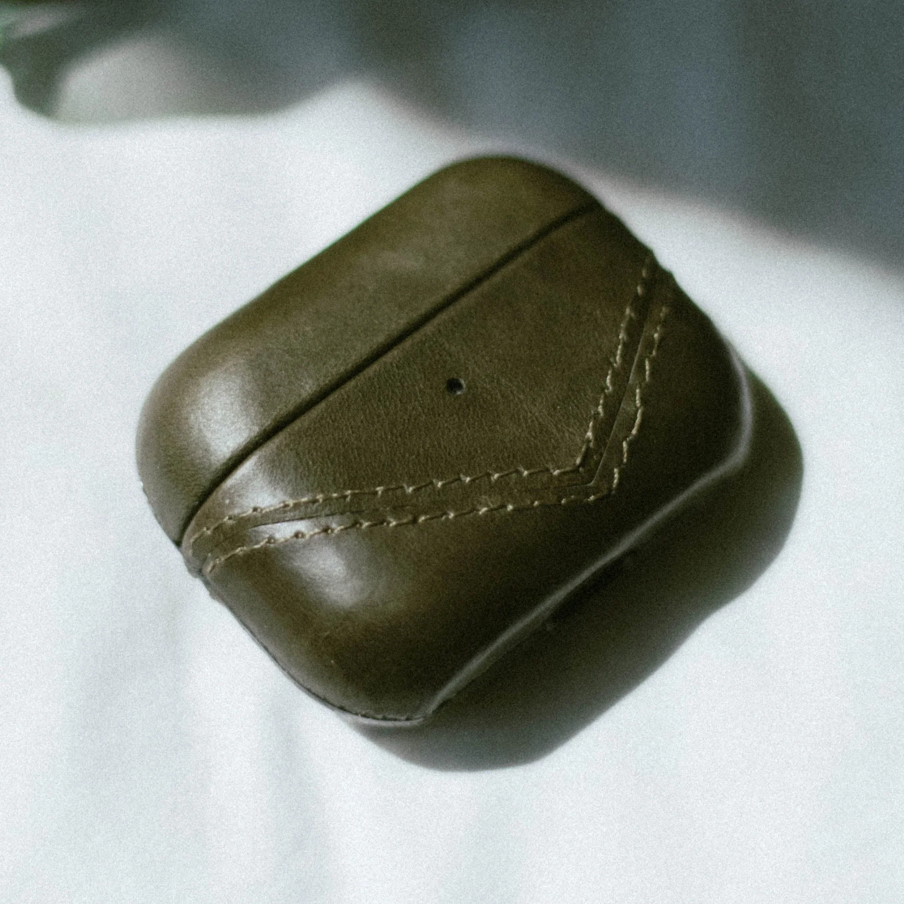LAST CHANCE Leather AirPods Cases - MAVERICK - Image 7