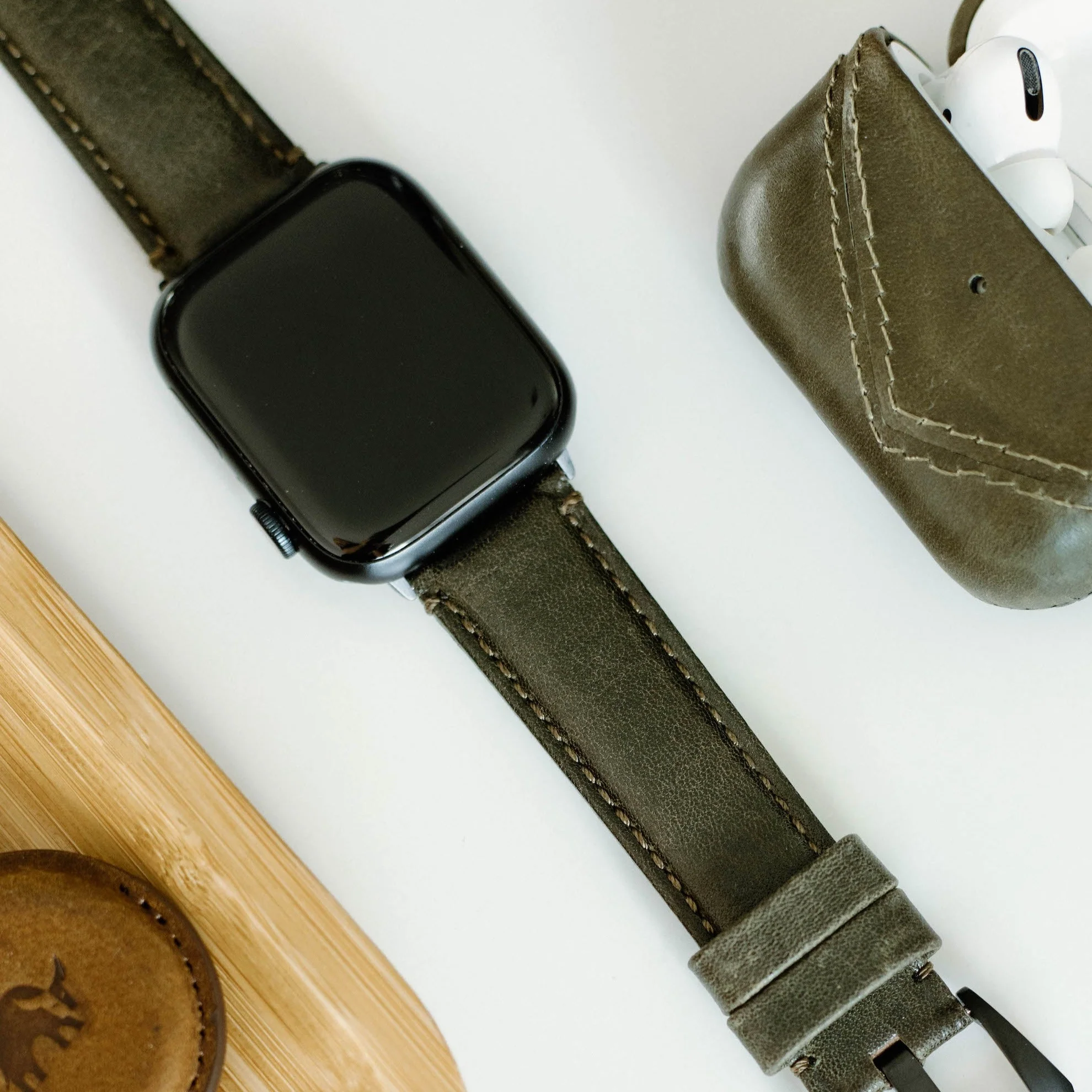 LAST CHANCE Leather Apple Watch Strap - MAVERICK - Image 5