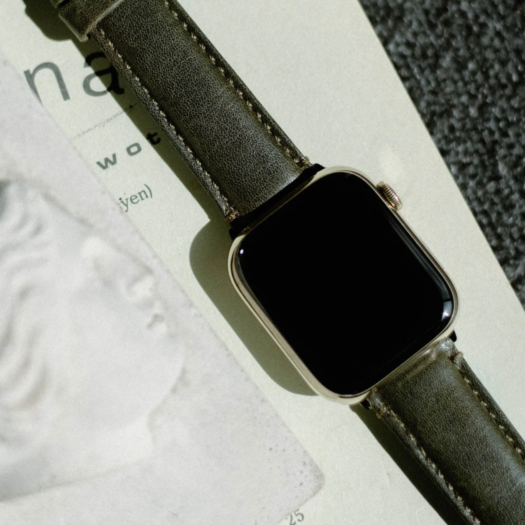 LAST CHANCE Leather Apple Watch Strap - MAVERICK - Image 7