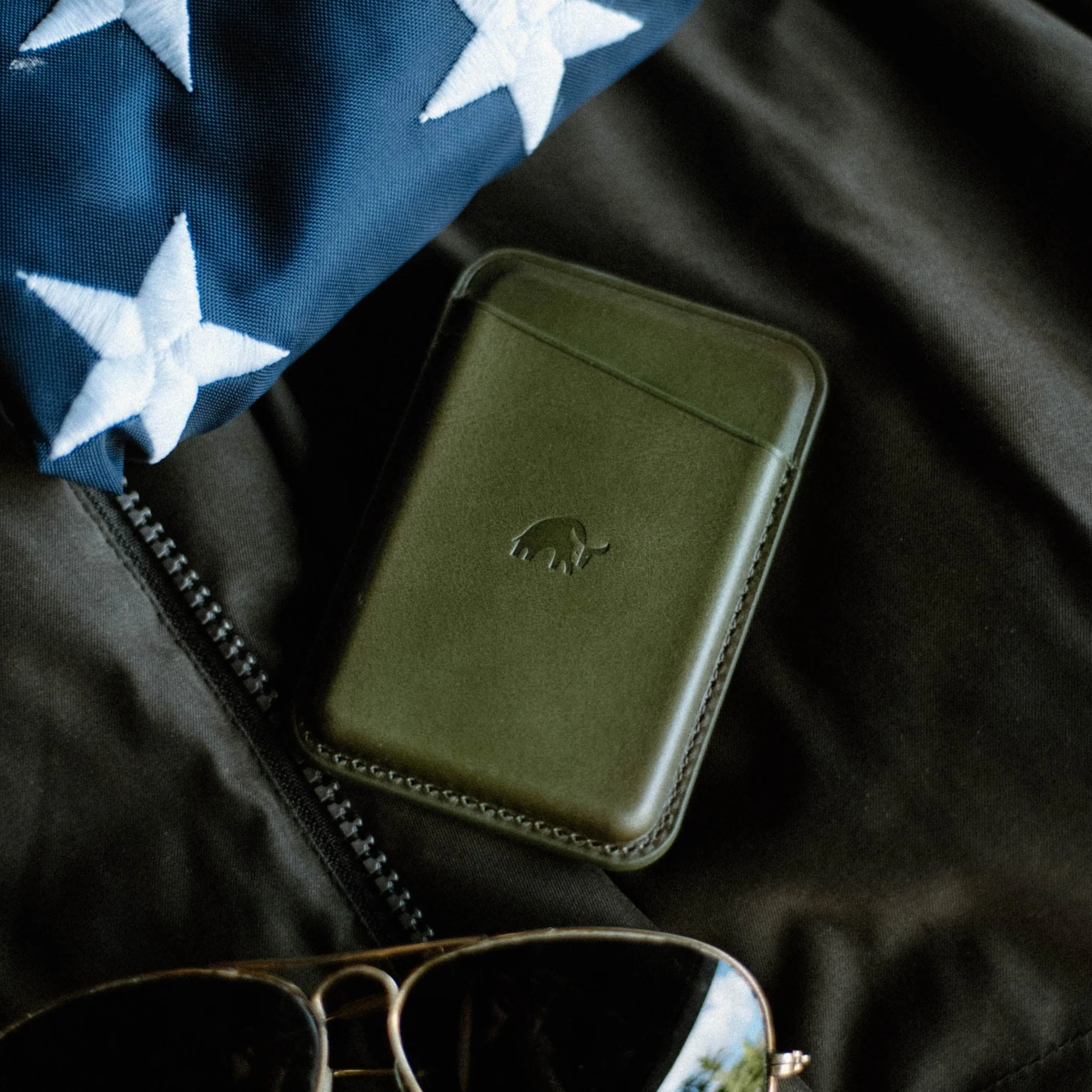 Leather Magnetic Wallet - Maverick - Image 3