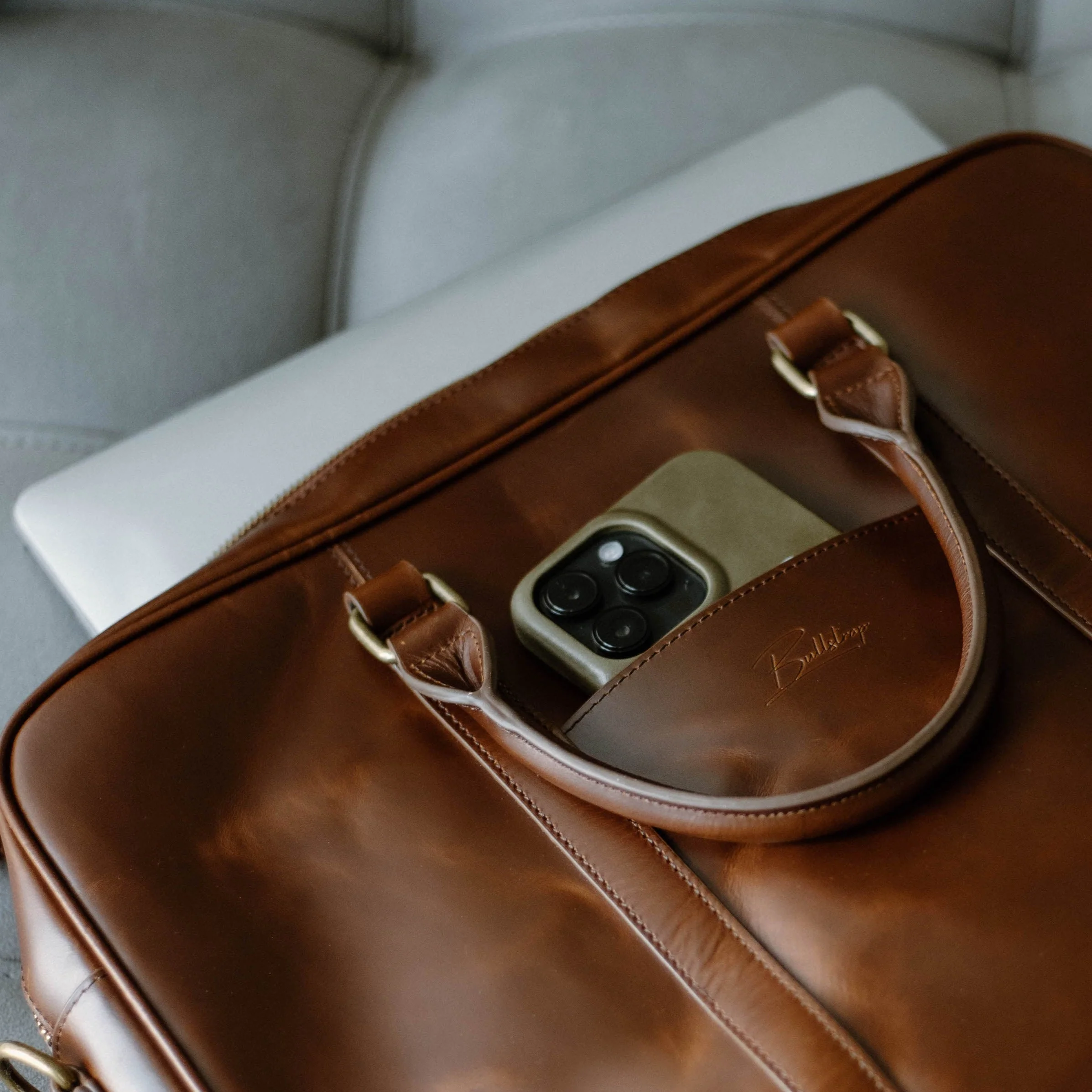 FINAL SALE The Minimalist Case - MAVERICK - Image 7
