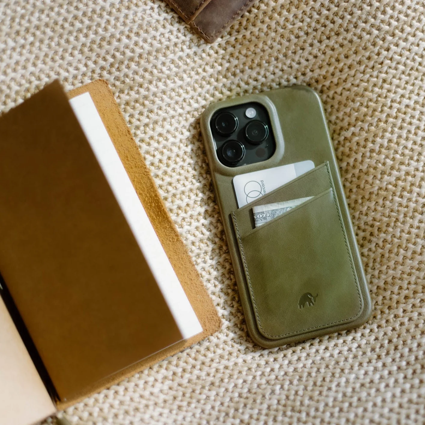 LAST CHANCE The Minimalist Portfolio Case - MAVERICK - Image 16