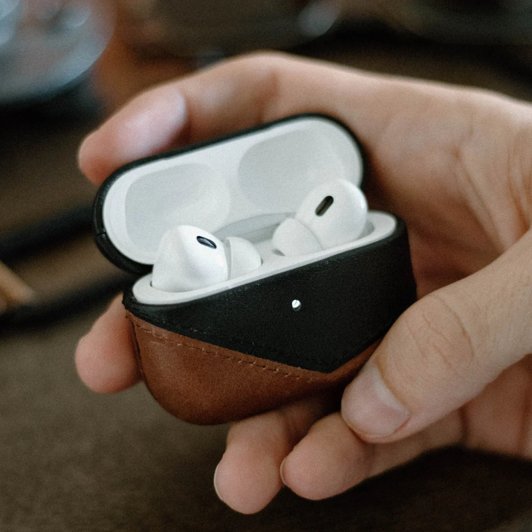 Leather AirPods Cases - TERRA - Image 8