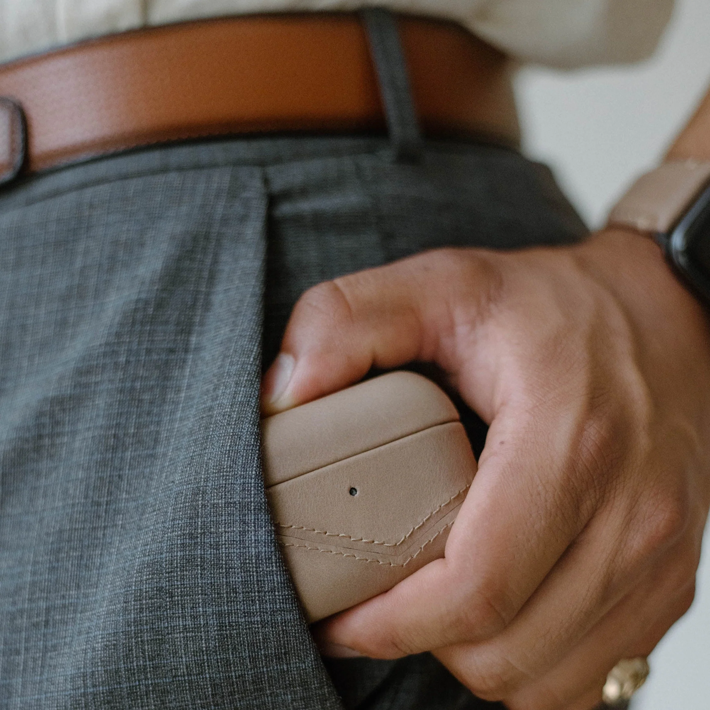 Leather AirPods Cases - DUNE - Image 2