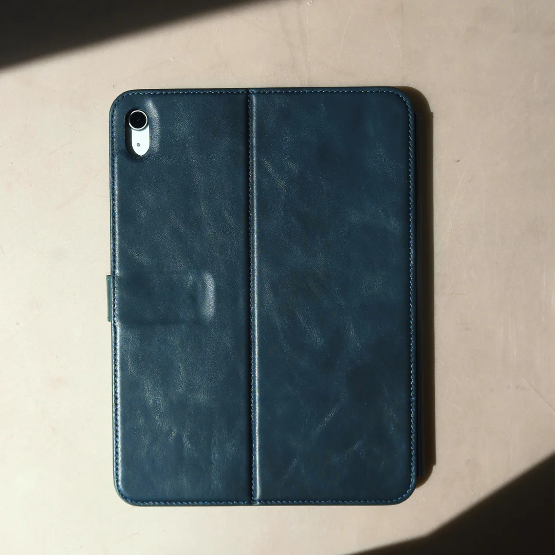 Leather iPad Case - Ocean - Image 9