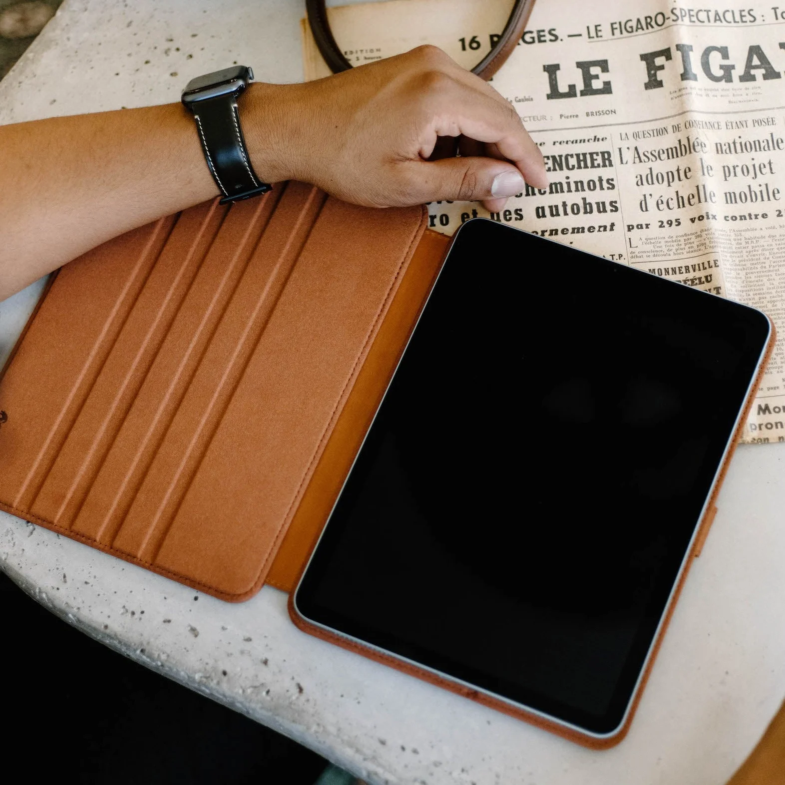 Leather iPad Case - Sienna - Image 7