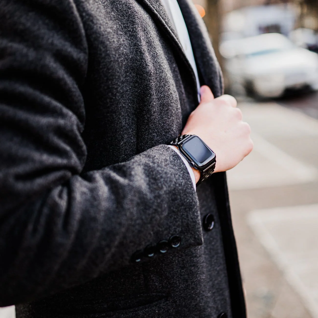METAL Apple Watch Strap - Black - Image 15