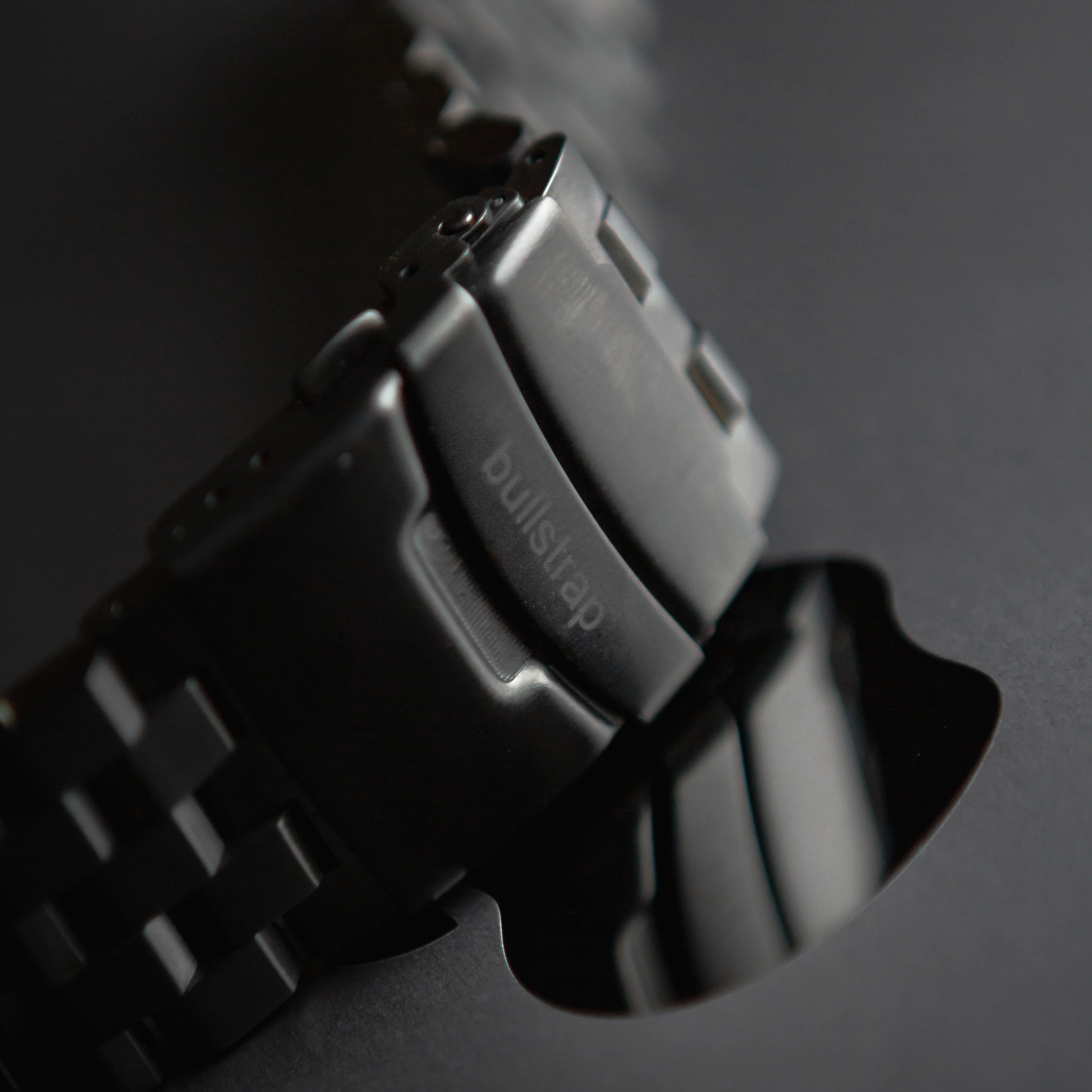 METAL Apple Watch Strap - Black - Image 6
