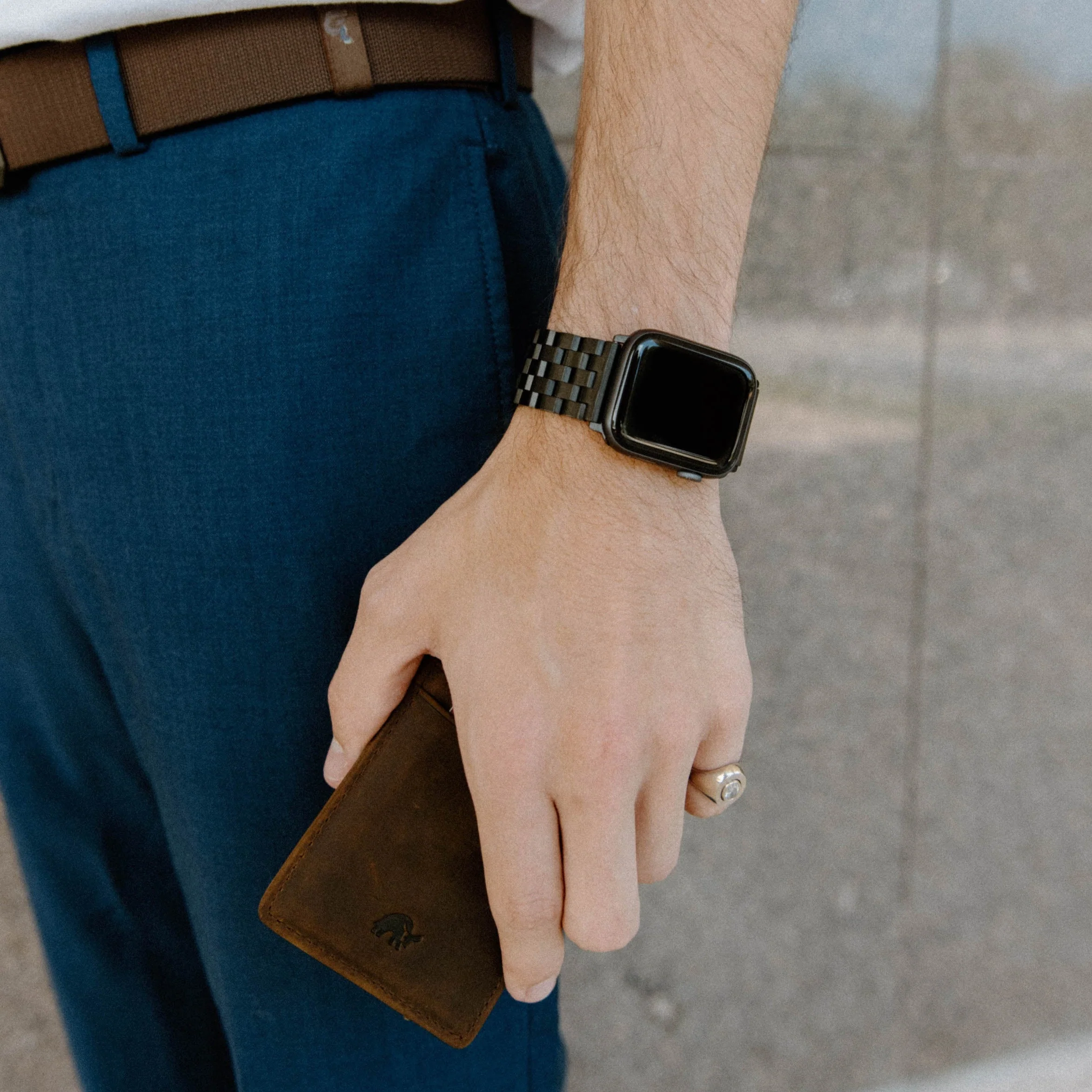 METAL Apple Watch Strap - Black - Image 9