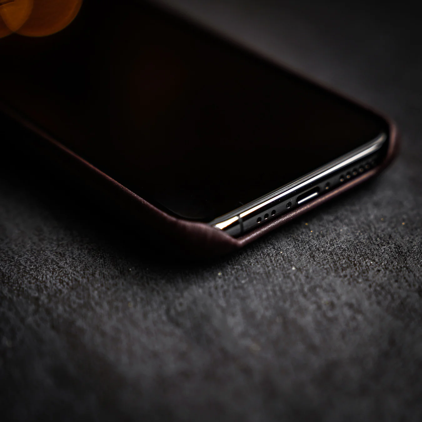 The Minimalist Portfolio Case - BOURBON - Image 9