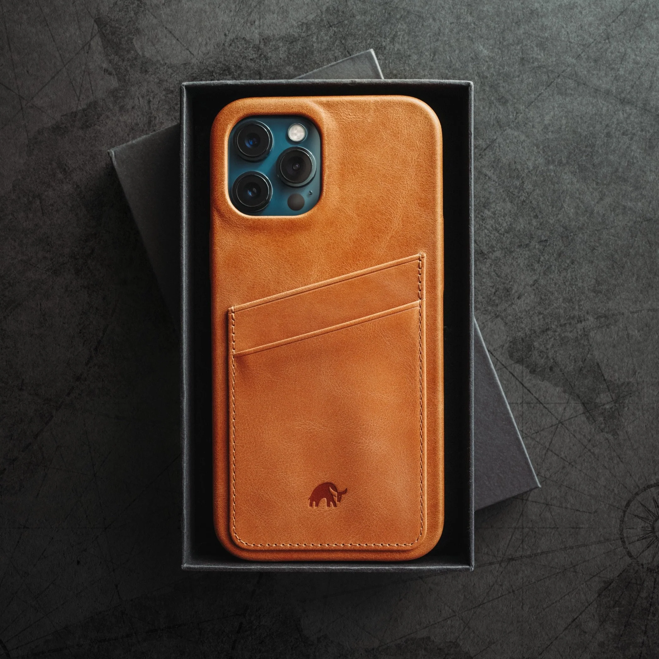 The Minimalist Portfolio Case - SIENNA - Image 14
