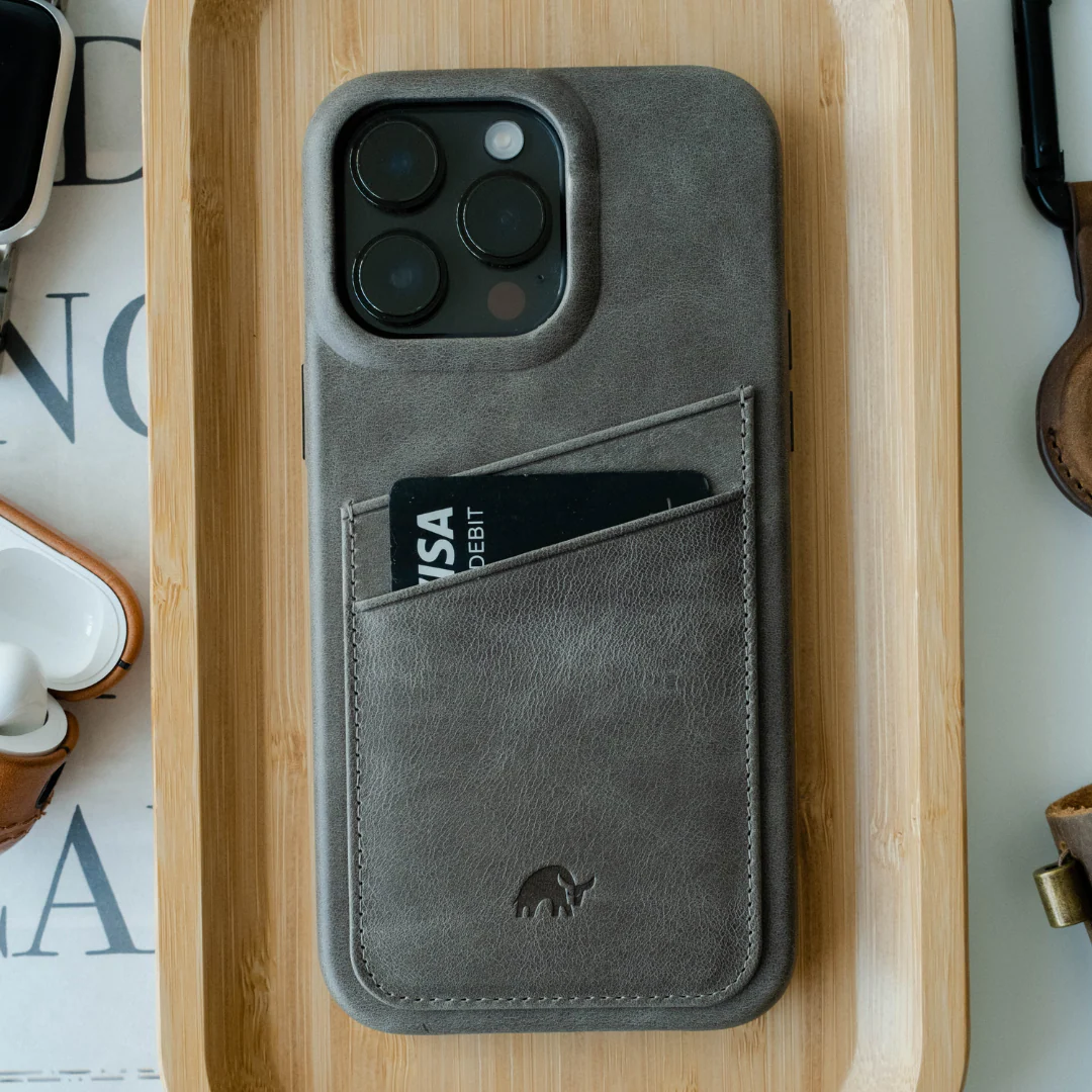 The Minimalist Portfolio Case - SLATE - Image 8