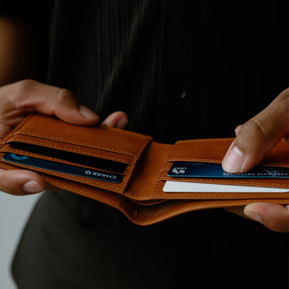 SIENNA - Leather Nav Bifold Wallet - Image 6