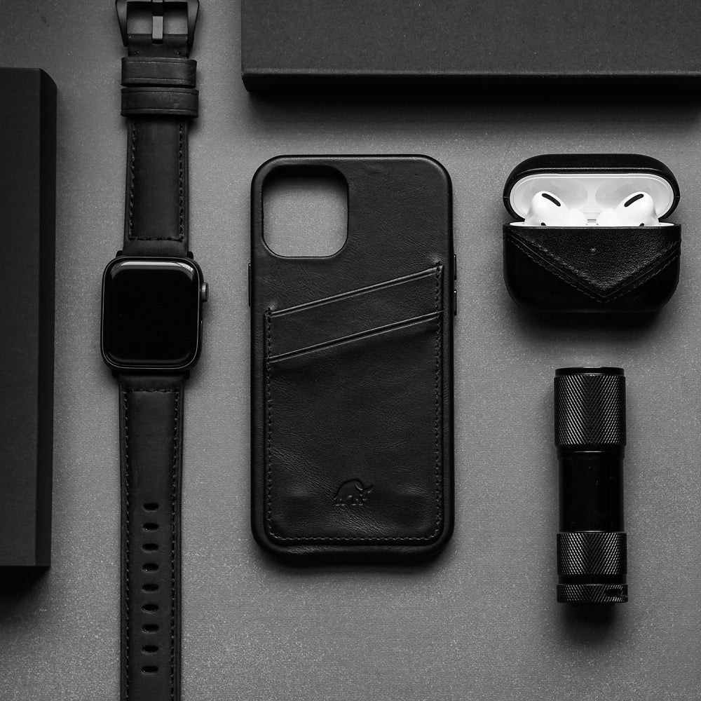 The Minimalist Portfolio Case - BLACK EDITION - Image 8