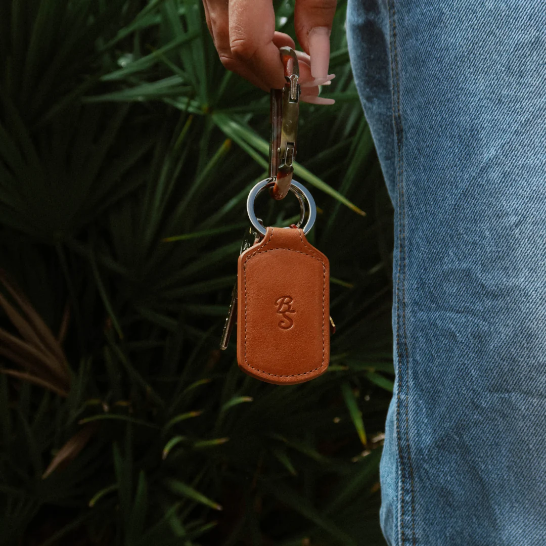 The Trace Trackable Keychain - SIENNA - Image 3