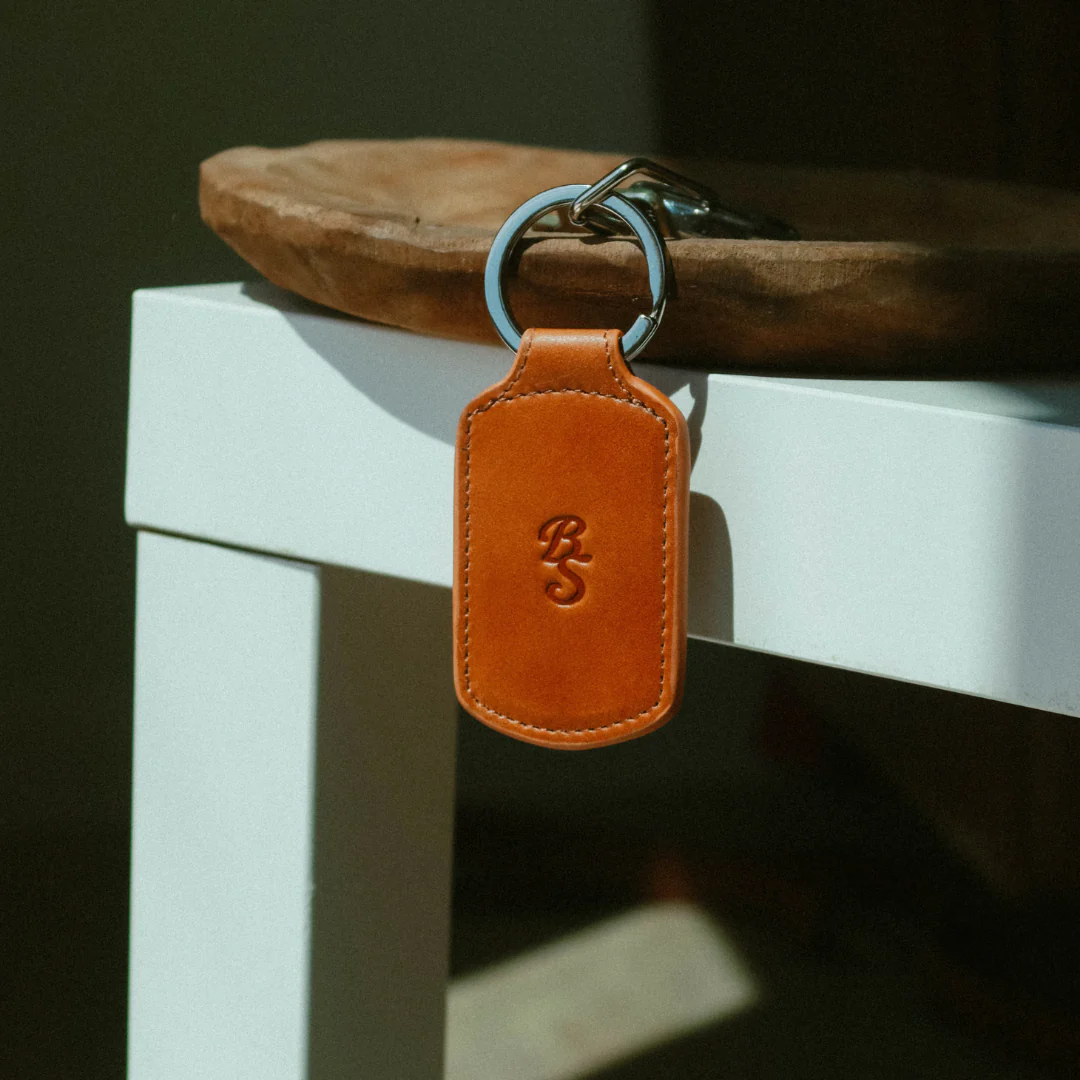 The Trace Trackable Keychain - SIENNA - Image 8